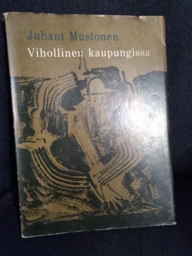 Juhani Mustonen: Vihollinen kaupungissa
