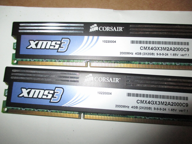 Corsair CMX4GX3M2A1600C9 DDR3-2000Mhz 4 GB x2=8GT,Lpr, PsttO