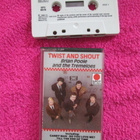 BRIAN POOLE AND THE TREMELOES : TWIST AND SHOUT - pikkukuva 1