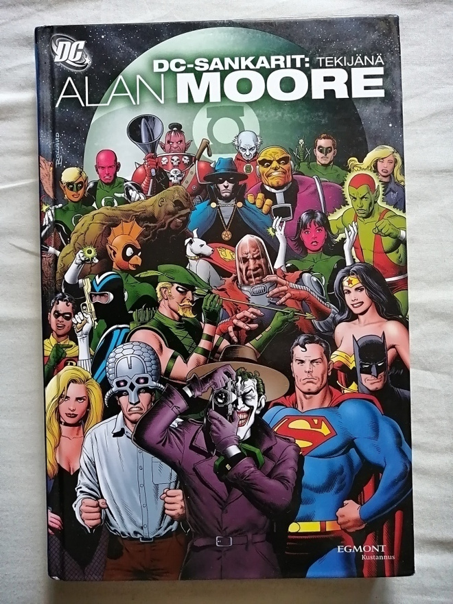 Moore, Alan; Gibbons, Dave & co: DC-sankarit