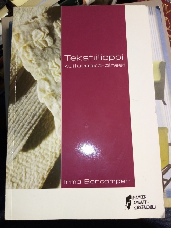 Boncamper : Tekstiilioppi kuituraaka-aineet  ( 2004 ) eipk