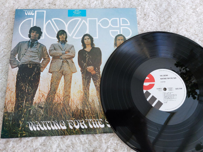 The Doors – Waiting For The Sun