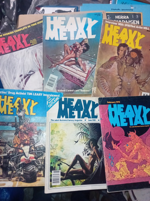 6 kpl kokoelma HEAVY METAL lehtiä ( SIS POSTIKULU )
