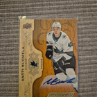Antti Suomela - UD Engrained 2018-19 - Autographs - pikkukuva 2
