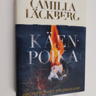 Camilla Läckberg : Käenpoika - pikkukuva 1