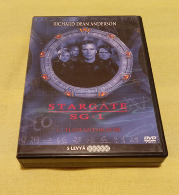 Stargate SG-1 kausi 1