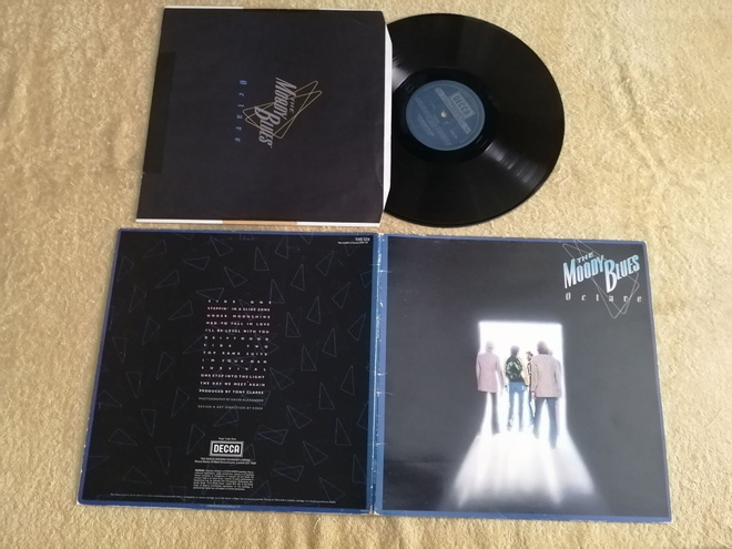 THE MOODY BLUES - Octave LP