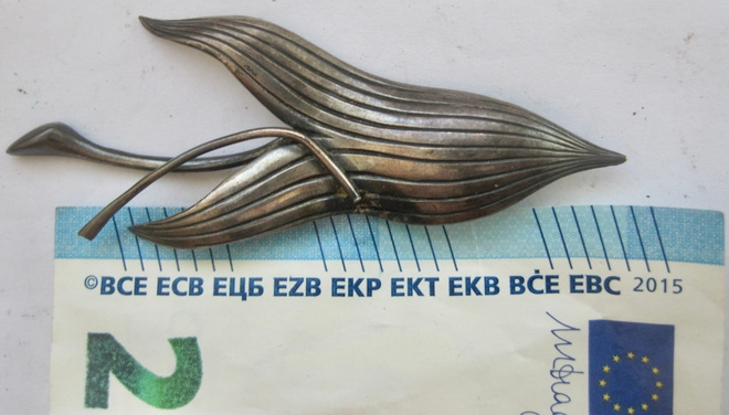 VANHA Koru Rintakoru Hopeaa 1955 Design HIENO