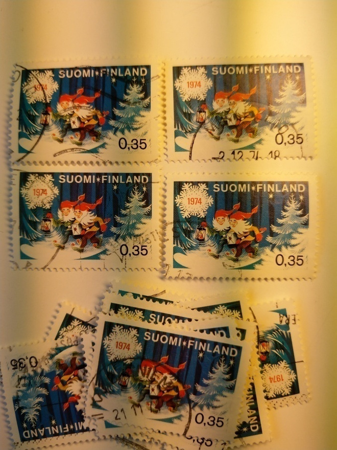 Joulutonttuja metsässä postimerkki 0,35 markka