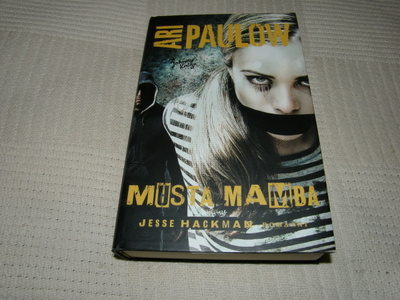 Ari Paulow Musta mamba  -sid