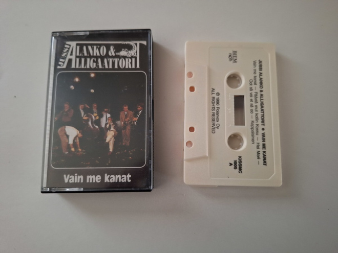 JUSSI ALANKO & ALLIGAATTORI c-kasetti