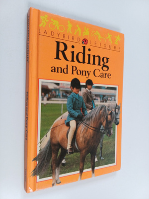 Sally Jones : Riding and Pony Care