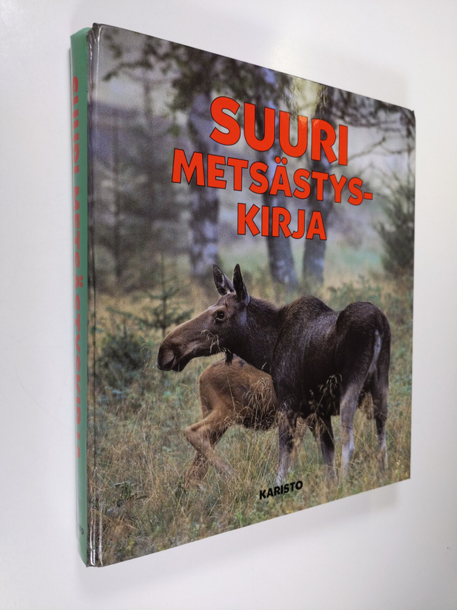 Kerstin M. (toim.) Stålbrand : Suuri metsästyskirja