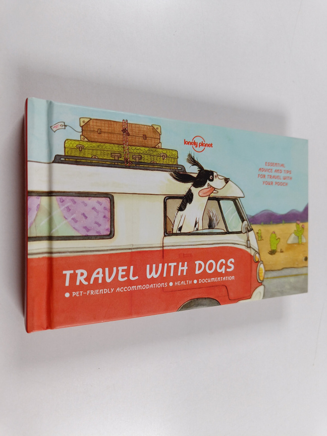 Janine Eberle : Travel with dogs : pet-friendly accommoda...