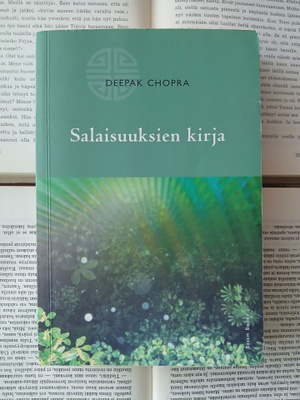 Deepak Chopra - Salaisuuksien kirja (nid.)