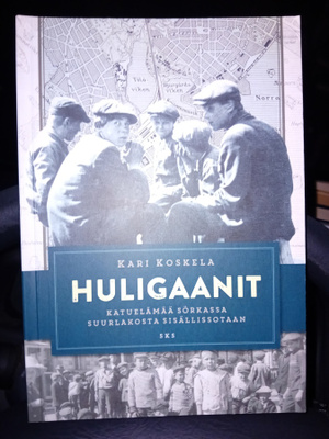 Koskela  : Huligaanit ( SIS POSTIKULU  )