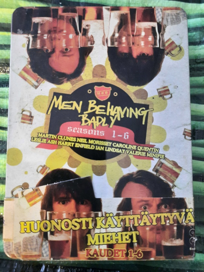 HUONOSTI KÄYTTÄYTYVÄT MIEHET KAUSI 1 - 6