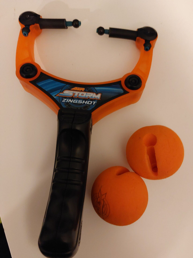 Air Storm zingshot palloritsa