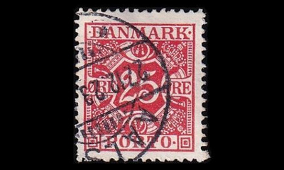 Tanska PORTO_15 o 25 öre punainen tas. tausta (1921)