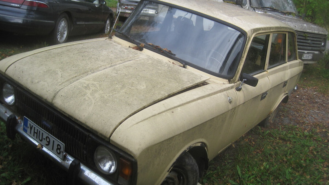 IZH 2125