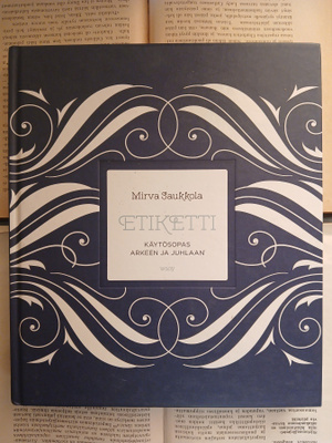 Mirva Saukkola - Etiketti (sid.)
