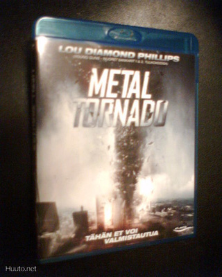Blu-Ray : METAL TORNADO (Sis.postikulut)