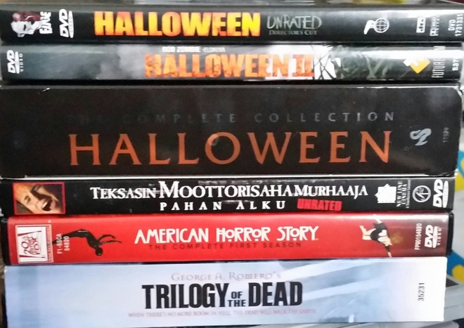 Kauhu leffoja -DVD esim halloween boksi