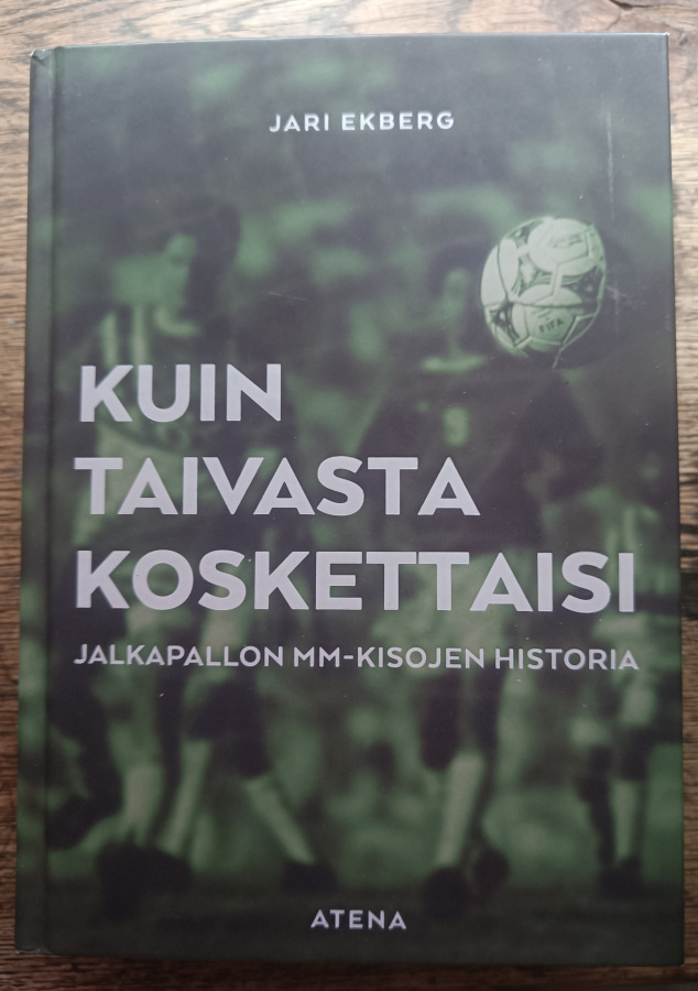 Jari Ekberg: Kuin taivasta koskettaisi