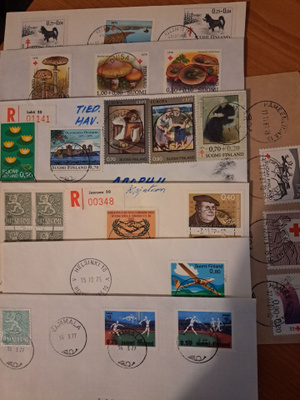 Postilähetyksiä 7 kpl