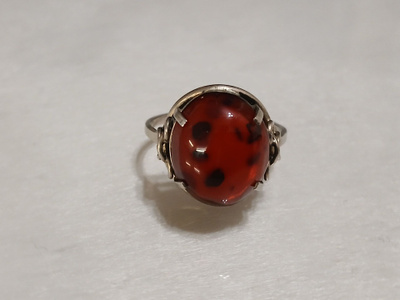 Upea Vintage Hopea Meripihka sormus baltic amber