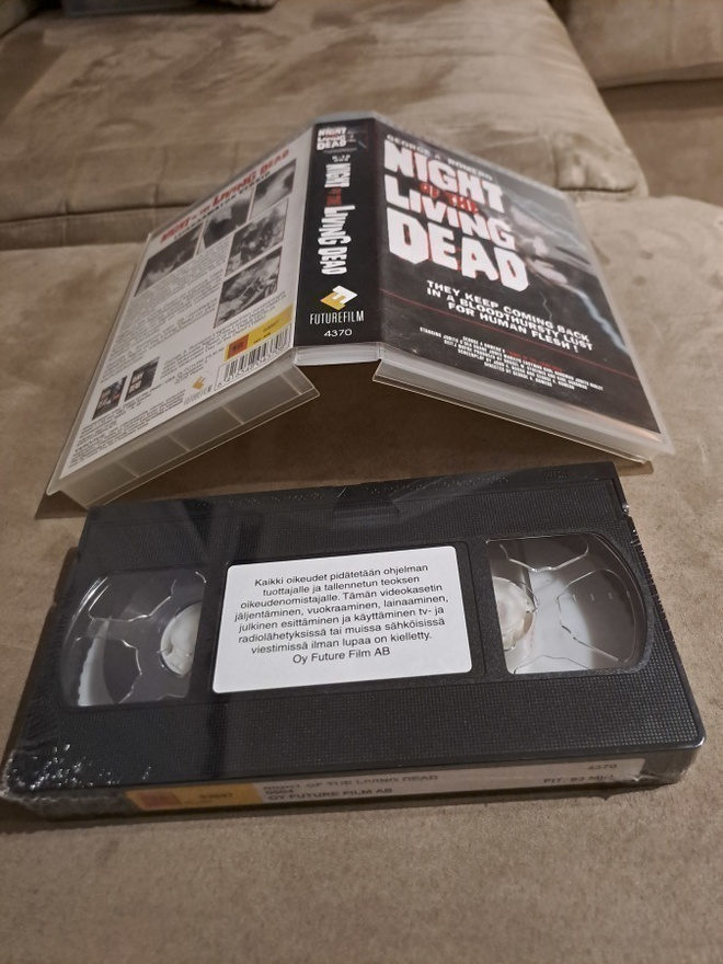 Night of the Living Dead (uusi kasetti)