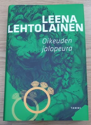Leena Lehtolainen - Oikeuden jalopeura