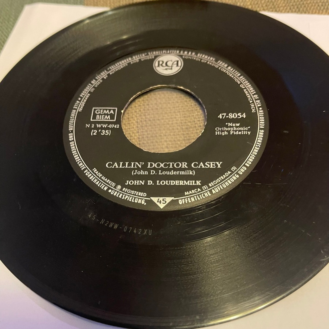 JOHN D. LOUDERMILK: Callin’ Dr. Casey * Oh How Sad* GER 1962