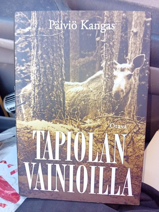 Päiviö Kangas : Tapiolan vainiolla ( nS