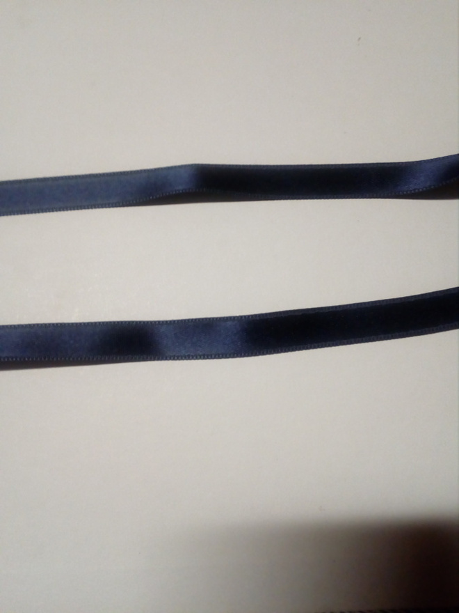Tummansininen satiininauha 300cm