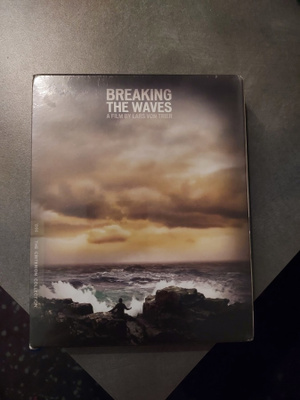 Criterion Collection: Breaking The Waves Blu-ray + DVD
