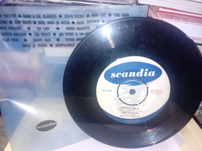 7"single Vieno Kekkonen Alppiruusu ( SIS POSTIKULU )