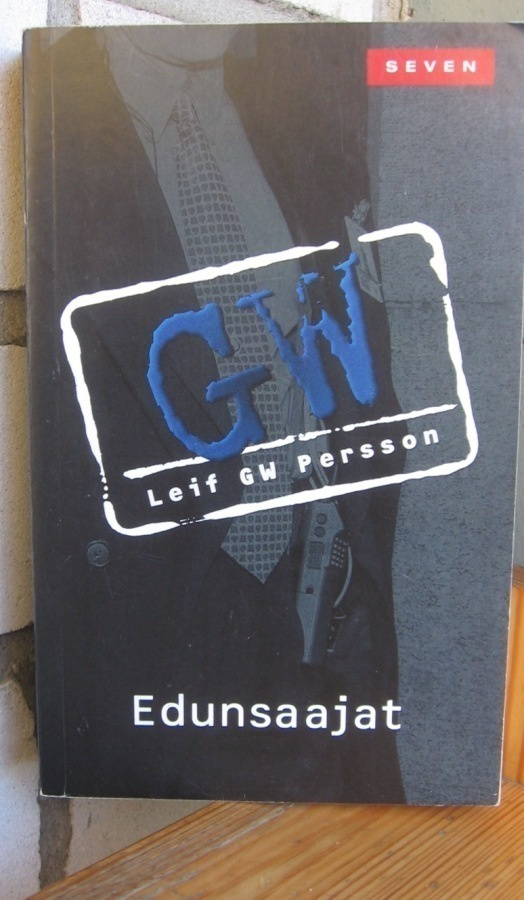 Leif GW Persson: Edunsaajat, Otava 2013. 363 s.