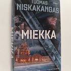 Tuomas Niskakangas : Miekka - pikkukuva 1
