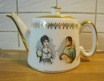 Napoleon& Josephine posliinikannu