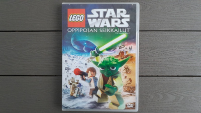 DVD: LEGO Star Wars Oppipojan Seikkailut (2011)