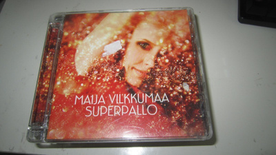 MAIJA VILKKUMAA - Superpallo