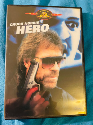 Hero and the Terror tappajan ote Chuck Norris SuomiTXT
