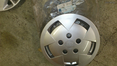 Opel / Vauxhall / Holden 14" uusi pölykapseli
