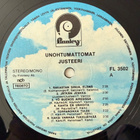 [LP] JUSTEERI: UNOHTUMATTOMAT - pikkukuva 3