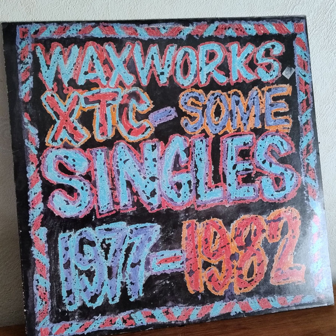 XTC – Waxworks: Some Singles 1977-1982 LP Suomipainos