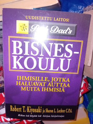 Kiyosaki : Bisneskoulu ( SIS POSTIKULU )