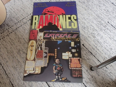 LP 3 kpl, Black Sabbath, Ramones, Extreme II
