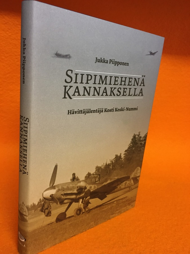 Siipimiehenä Kannaksella - Hävittäjälentäjä Kosti Keski-Numm