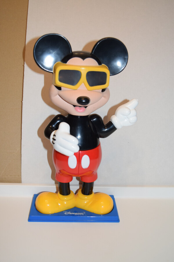 mcdonalds happy meal lelu mikki hiiri